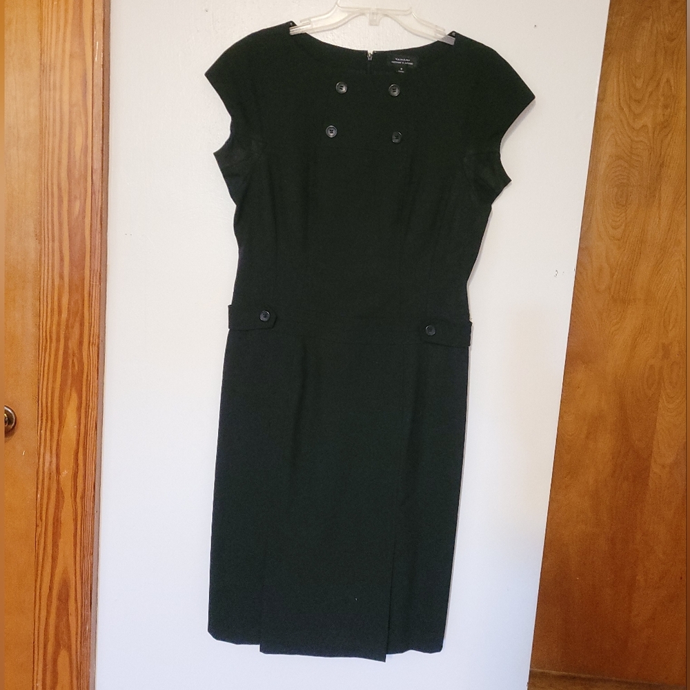 Tahari Arthur S Levine Womens Black Dress Scoop Neck Sleeveless Buttons Size 8